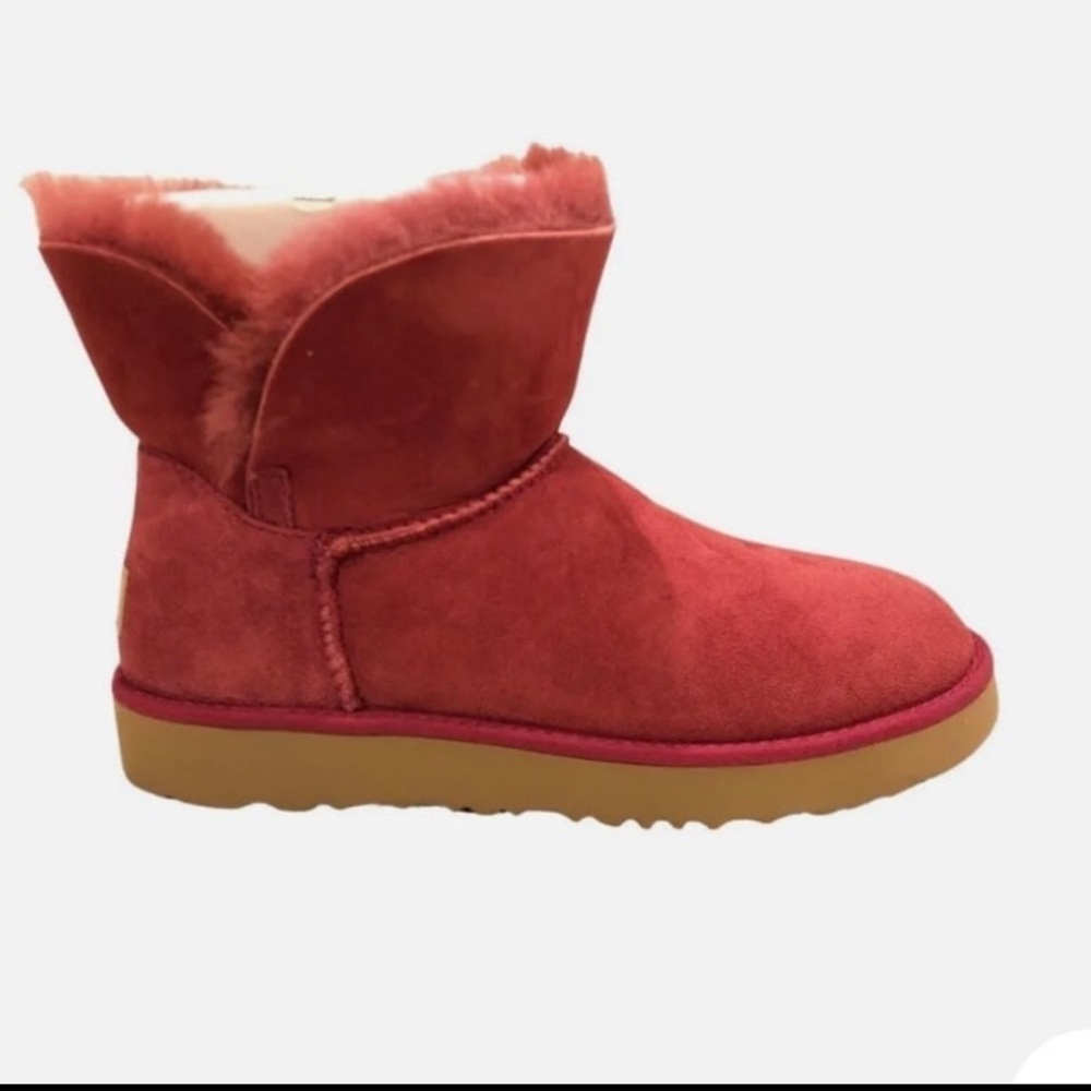 UGG Women's Classic Mini Cuff Ankle Boots
